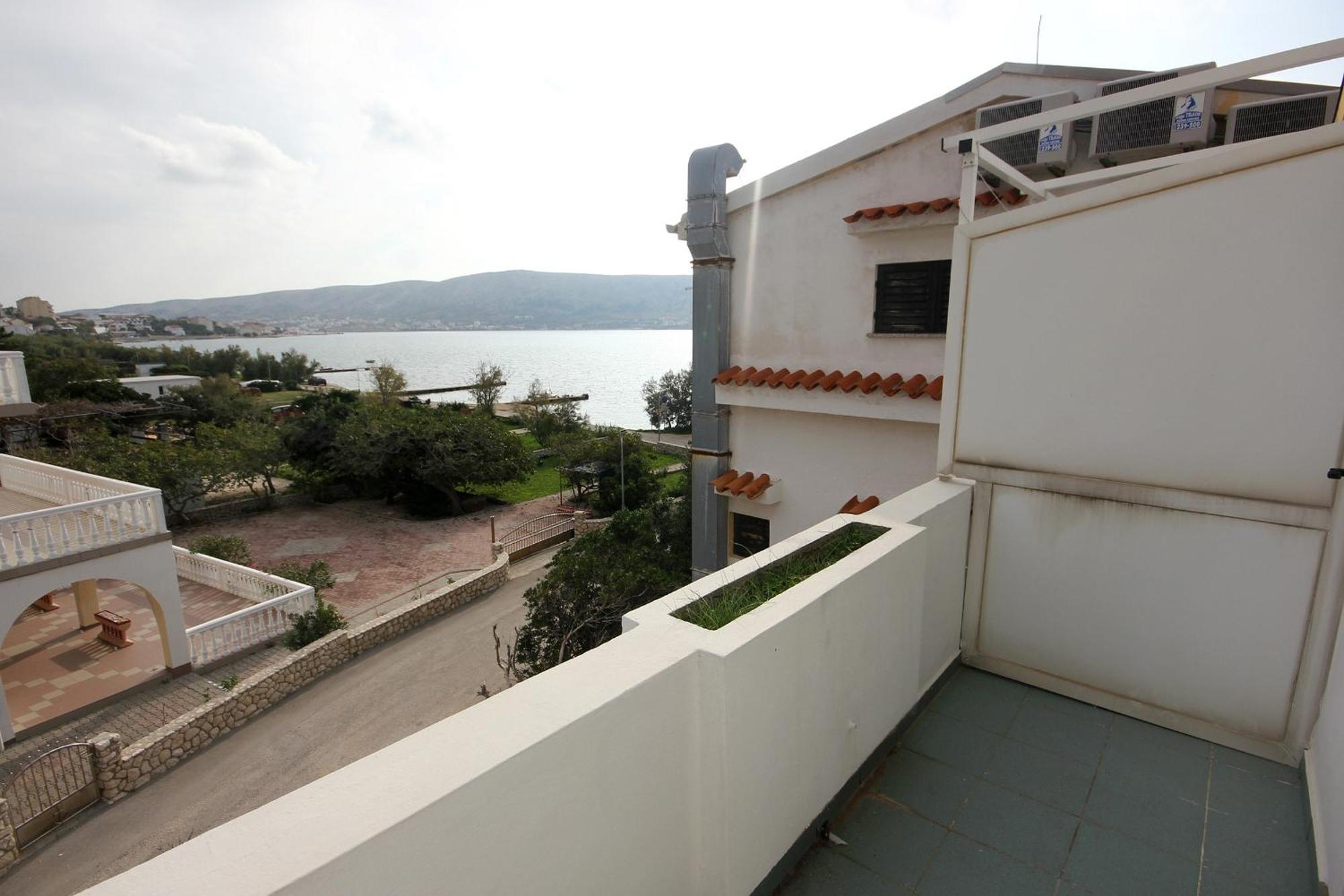 Apartments And Rooms By The Sea Pag - 3152 Pag Town Exterior photo