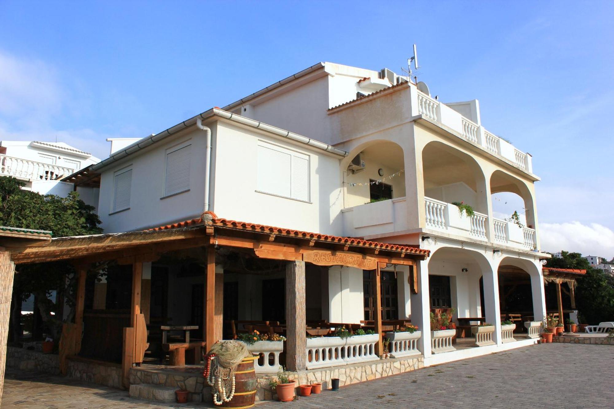 Apartments And Rooms By The Sea Pag - 3152 Pag Town Exterior photo