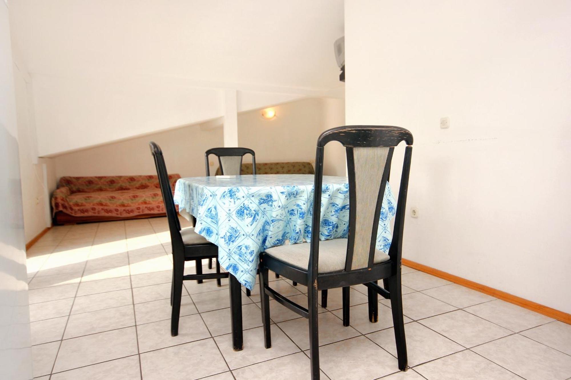 Apartments And Rooms By The Sea Pag - 3152 Pag Town Room photo